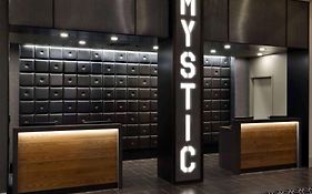 Hilton Mystic