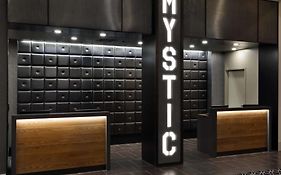 Hilton Mystic